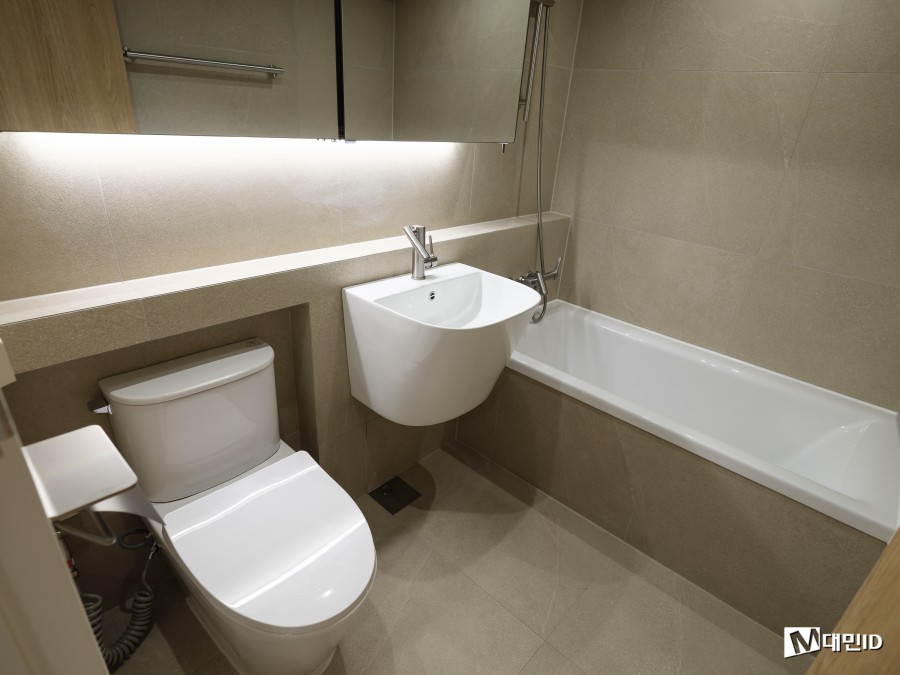 e0923726d622dacfca8234728a01e14b_1779846302_1966.jpg